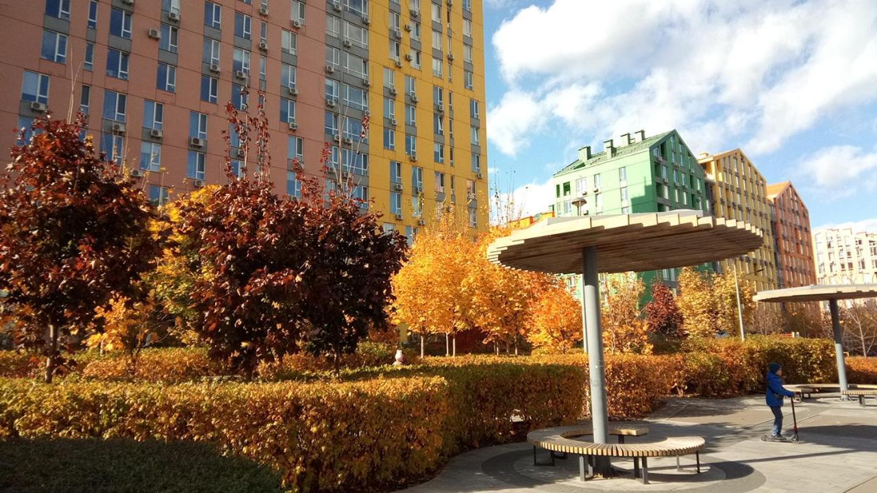 Georgeous Bright Studio In A Bright Residential Complex Comfort Town Кт-08 Kiev Esterno foto